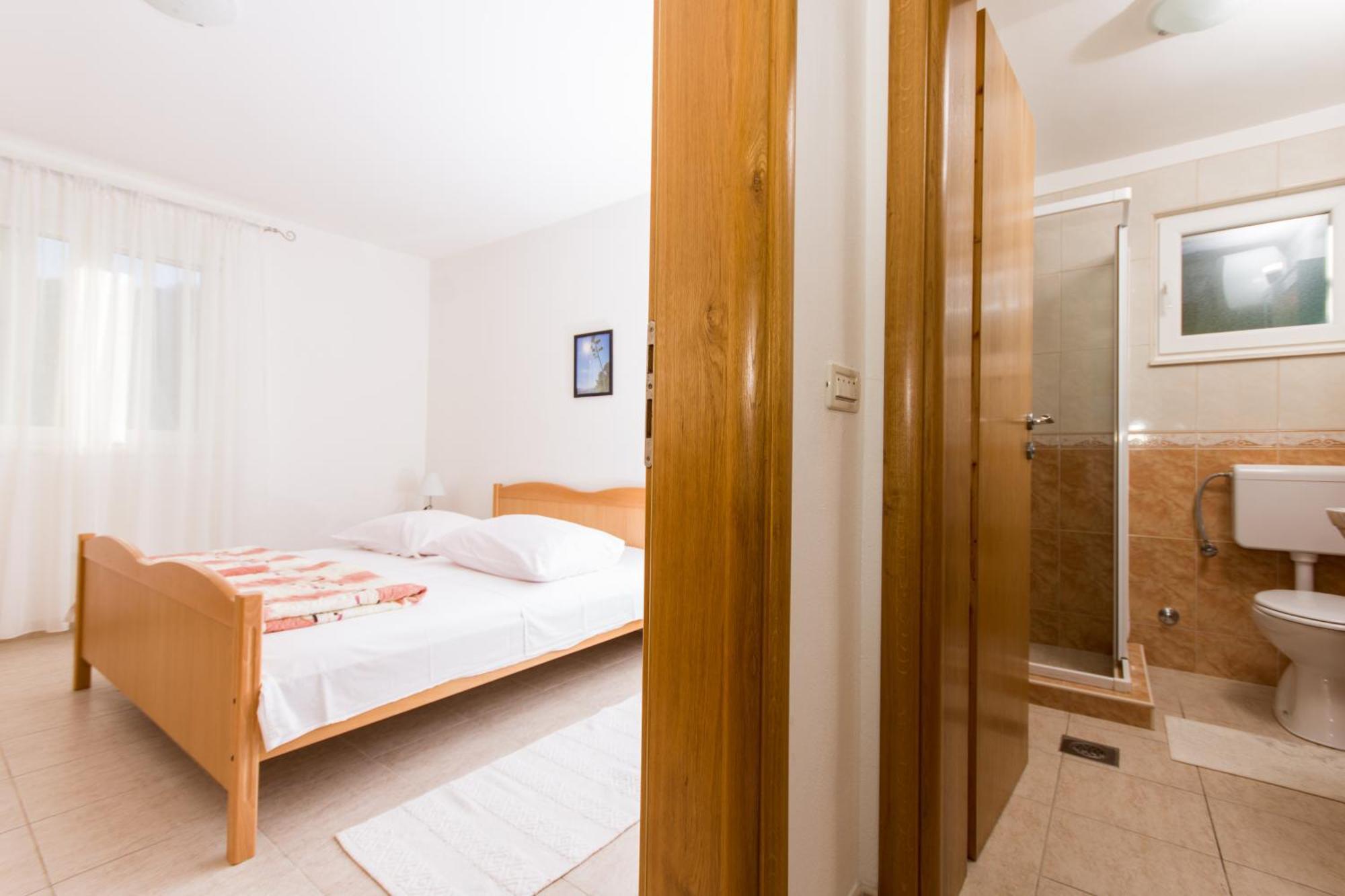 Apartments Marinana Ražanj Buitenkant foto